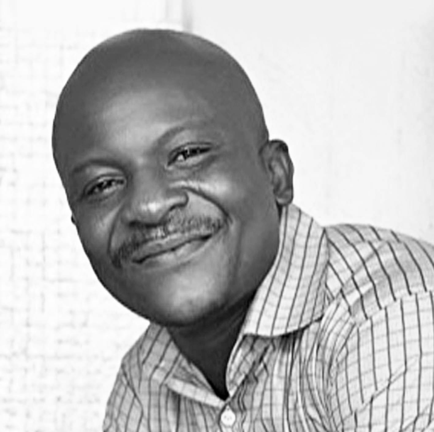 Toyin Oshinaike